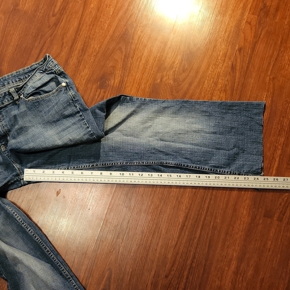 Arizona Jeans Size 17 Has Been Cropped Manually -flaws - Picture 10 of 11